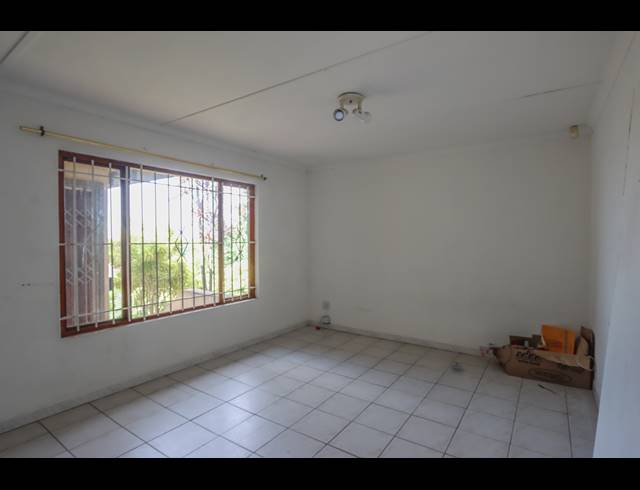 4 BEDROOM HOUSE FOR SALE IN WESTVILLE